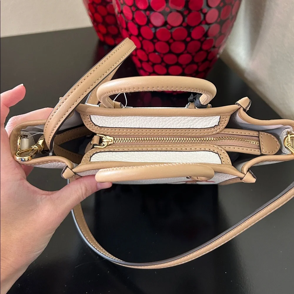 Kate Spade x Disney NWT Chip N Dale Mini Ella Tote Limited Edition - Picture 13 of 17